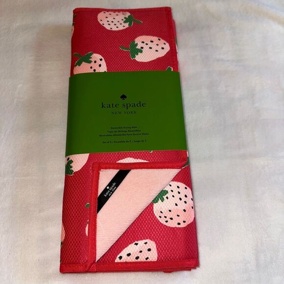 Kate Spade Strawberry Pattern Dish Drying Mats Red Pink Set of 2 NWT - Picture 1 of 4